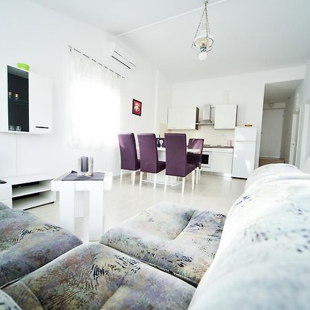 Apartments Valentina Petrcane Eksteriør bilde