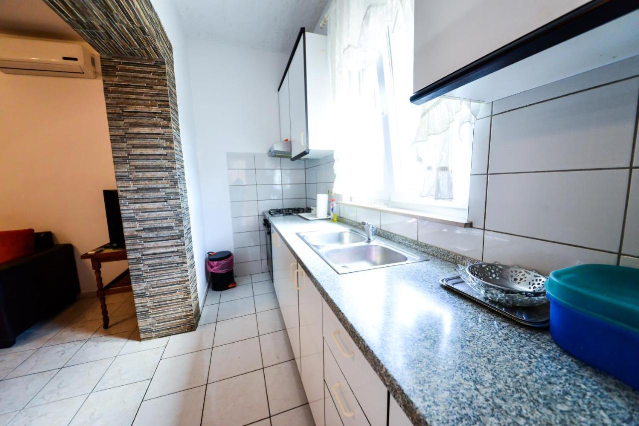 Apartments Valentina Petrcane Eksteriør bilde